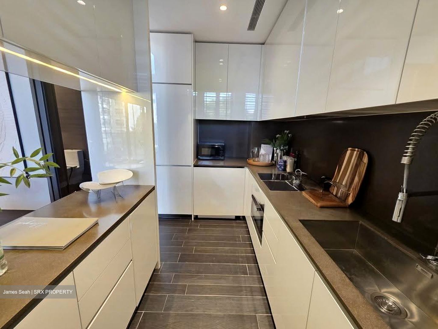 Lloyd Sixtyfive (D9), Apartment #614659581